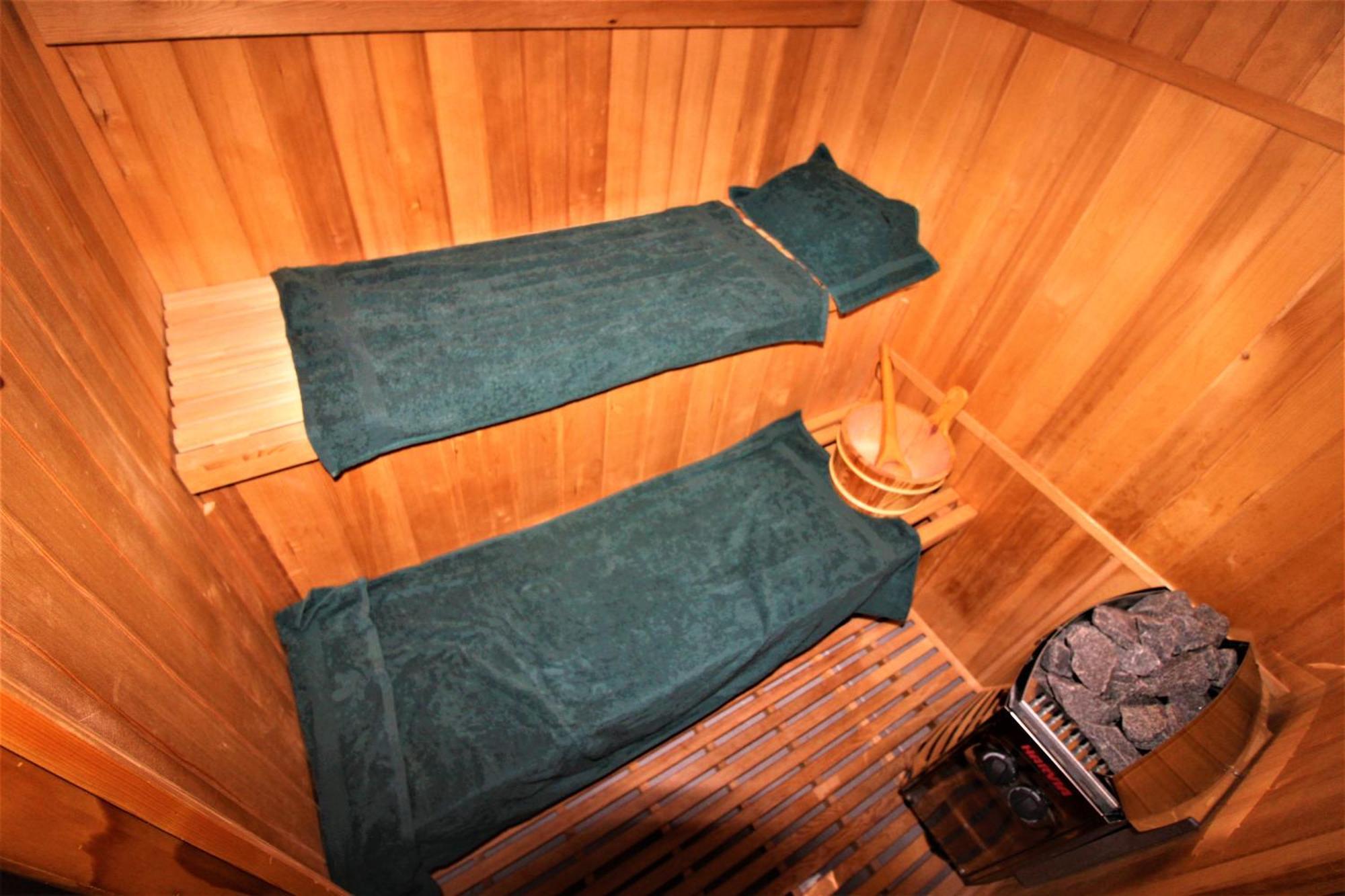 Le Chill Suite & Spa Boissy-Saint-Leger Exterior photo